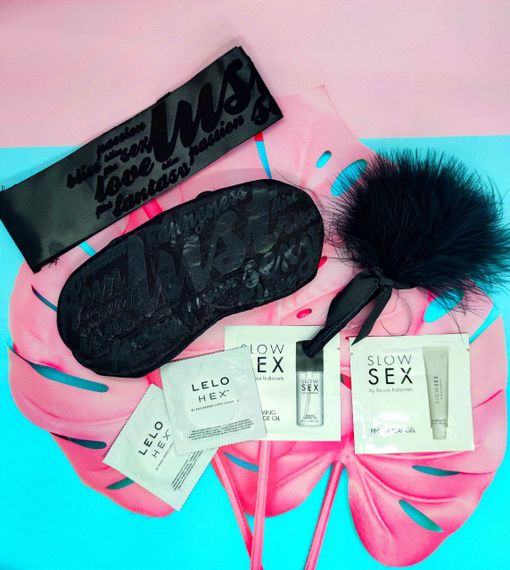 Подарунковий набір Bijoux Indiscrets INTIMACY LOVE (black) | Зображення 1