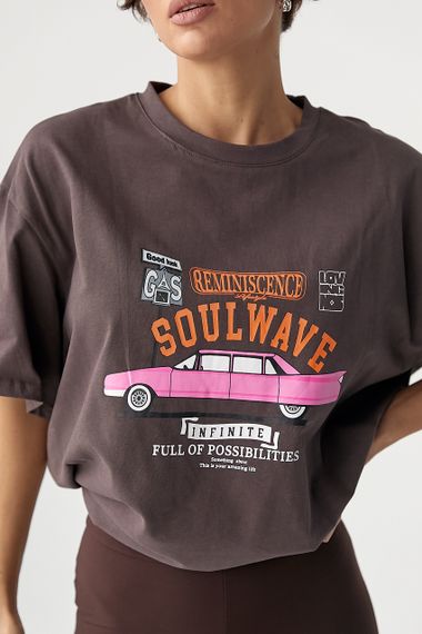 Футболка вільного фасону  із принтом авто - коричневий цвет, ONE SIZE (є розміри) | Зображення 3