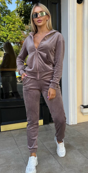 Жіночий спортивний велюровий костюм на блискавці з капюшоном штани на манжеті моко синій розмір 50/52  Mon2052