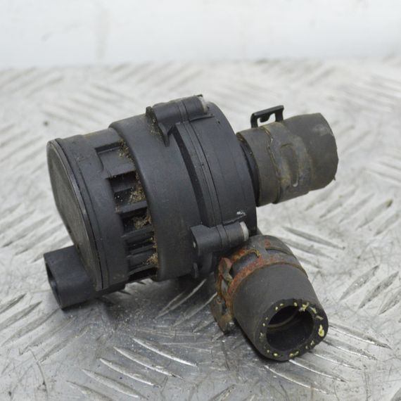 Додатковий водяний насос Mercedes Sprinter A-Class B-Class C-Class Насос Мерседес 0392023000 A2118350364 | Зображення 1