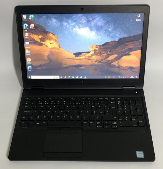 Ноутбук Dell Latitude 5580 / 15.6" (1366x768) TN / Intel Core i3-7100U (2 (4) ядра по 2.4 GHz) / 8 GB DDR4 / 128 GB SSD / Intel HD Graphics 620 / WebCam / Win 10 Pro б/у | Зображення 1