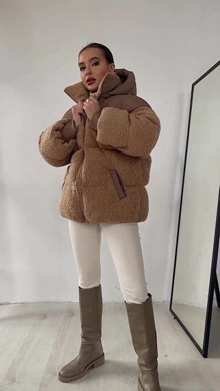 Пуховик Fluffy Puffer жіночий з еко хутра молоко з бежевими вставками зі знімним капюшоном XL | Зображення 2