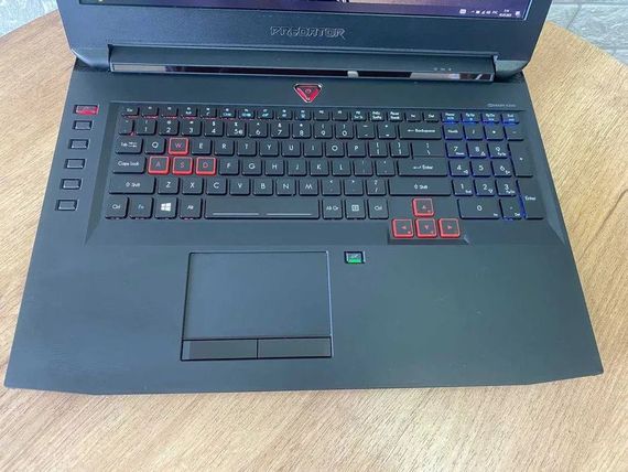 Ноутбук Acer Predator G9-793 17,3"IPS i7 6700HQ 16Gb SSD256+HDD1Tb GTX1070 | Зображення 4