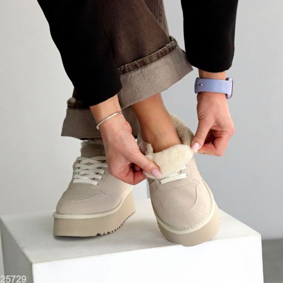 Светлые бежевые кроссовки угги натуральная замша + мех Тедди | Зображення 6