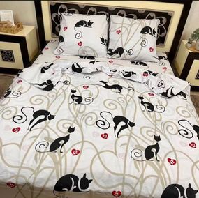 Комплект постельного белья Soft полуторный 150х215 см черные коты на белом
