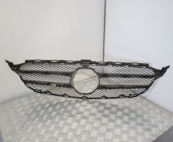 Решітка радіатора Mercedes W205 2014-2018 дорестайл Решітка переднього бампера Мерседес в205 A2058800183 | Зображення 4