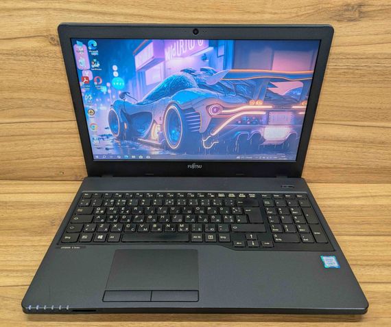 Ноутбук Fujitsu LifeBook A357 / 15.6" (1366x768) TN / Intel Core i5-7200U (2 (4) ядра по 2.5 - 3.1 GHz) / 8 GB DDR4 / 240 GB SSD / Intel HD Graphics 620 / WebCam / Windows 10 б/в | Зображення 6