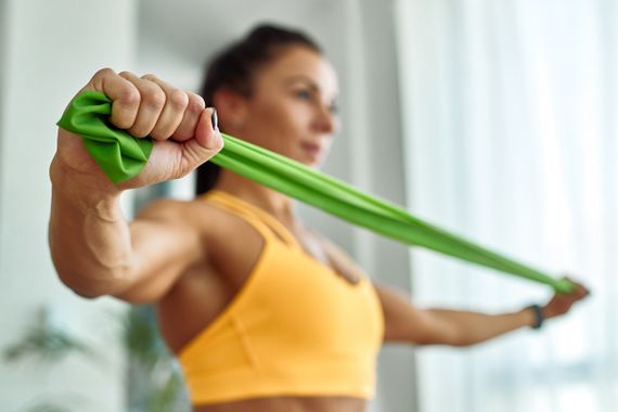 Стрічка-еспандер для фітнесу та реабілітації U-POWEX Fitness band 0.5мм. (9.1 кг) Green | Зображення 3
