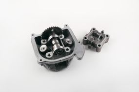 Головка цилиндра   4T GY6 80   (Ø47)   (в сборе, без крышки)   SUNY
