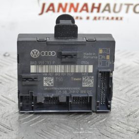 Блок комфорту Audi Q5 модуль дверей блок управління дверей передніх лівих Ауді ку5 8K0959793P