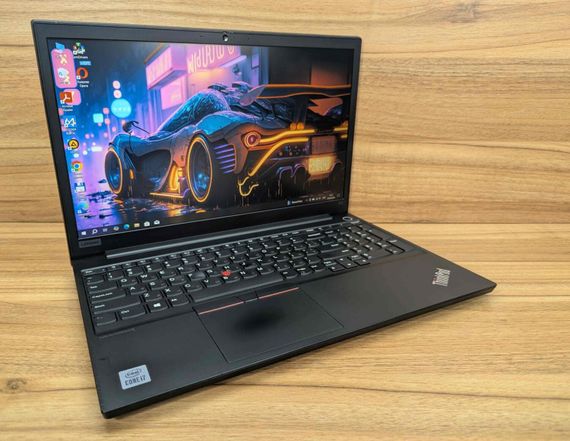 Ноутбук Б-класс Lenovo ThinkPad E15 / 15.6" (1920x1080) IPS / Intel Core i7-10510U (4 (8) ядра по 1.8 - 4.9 GHz) / 16 GB DDR4 / 512 GB SSD / Intel UHD Graphics / WebCam / HDMI / Windows 10 б/у + Подарунок Беспроводная мышь / USB | Зображення 4