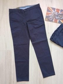 Мужские зауженные штаны чиносы slim