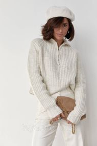 Женский вязаный свитер oversize с воротником на молнии цвет молочный FL_000885