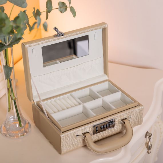 Шкатулка для украшений из эко кожи 2 яруса с кодовым замком органайзер для ювелирных изделий | Зображення 7