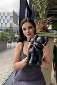 Статуетка Kaws Together колекційна фігурка для інтер'єру 30 см чорний kw018