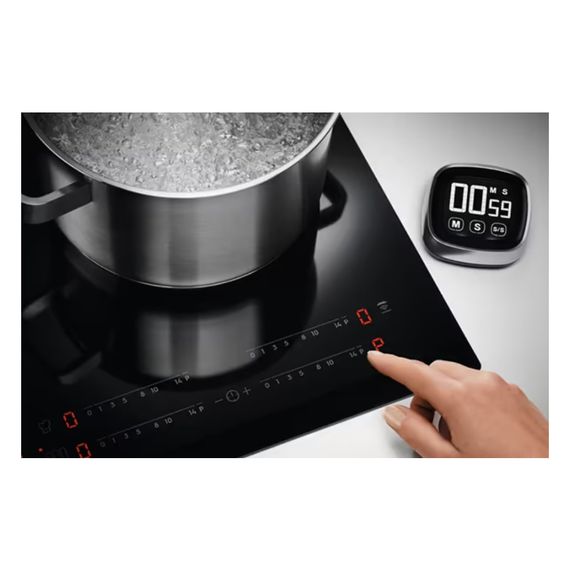 Варочна поверхня Electrolux EIV6340X | Зображення 3