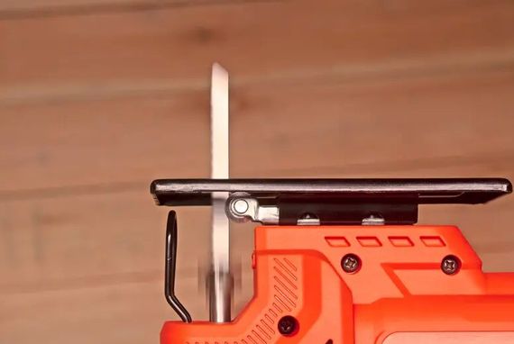 Лобзик електричний Black&Decker BES603 | Зображення 6