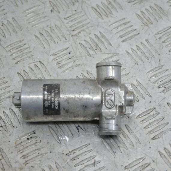 Клапан холостого ходу BMW E34 E36 E38 E39 E46 X3 X5 регулятор БМВ е46 х3 х5 0280140545 1744713