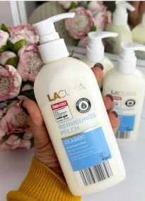 Очищаюче молочко для всіх типів шкіри Lacuraa Skin Reinigungs-Milch Classic 250 мл