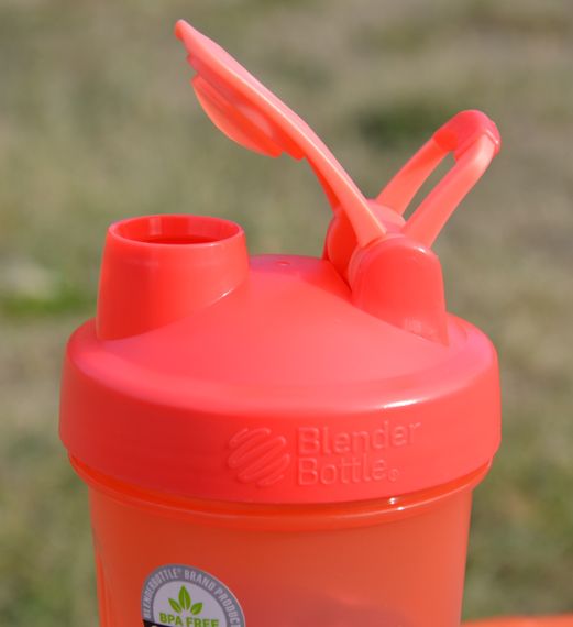Спортивний шейкер BlenderBottle Classic Loop 20oz/590ml Coral | Зображення 8