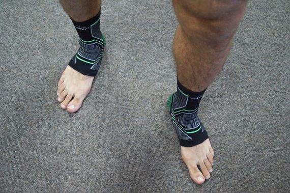 Бандажі на гомілкостоп PowerPlay 4100 Чорні (пара) L/XL | Зображення 8