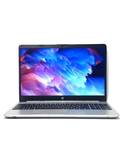 Ноутбук Б-класс HP 255 G8 / 15.6" (1920x1080) TN / AMD Ryzen 5 3500U (4 (8) ядра по 2.1 - 3.7 GHz) / 8 GB DDR4 / 256 GB SSD / AMD Radeon RX Vega 8 / WebCam / Win 11 б/у | Зображення 1