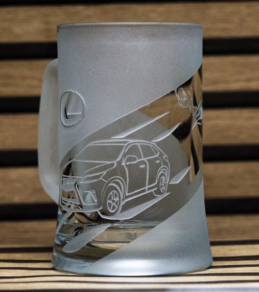 Подарочный пивной бокал  670 мл с гравировкой авто надписью лого Лексус РХ 350Lexus RX 350 | Зображення 1