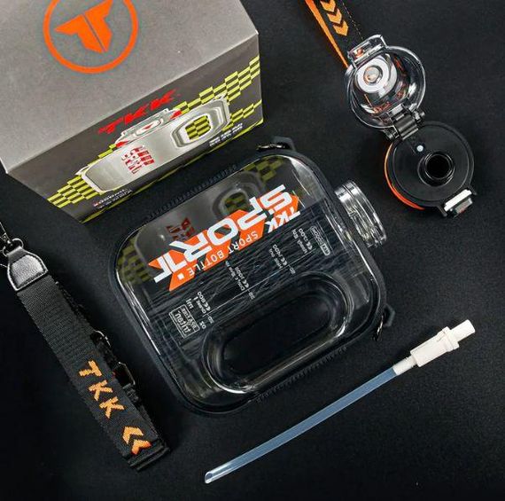 Спортивна пляшка для води TKK Sport 1600 мл з Тритану (BPA Free), чорна квадратна пляшка з трубочкою та ремінцем | Зображення 5