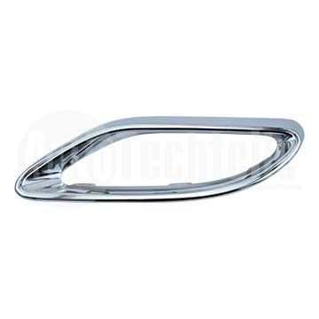 Накладка  бампера заднего левая (хром) Mercedes Benz W205 14-/ W213 16-/ X253 15-, AutoTechteile, 120 8839, BF0113320001