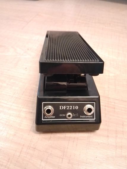 Гітарна педаль ефектів Wah-Wah DF2210 Churyшка Christurer для електрогітари | Зображення 6