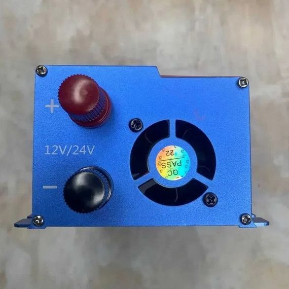 Инвертор преобразователь напряжения с 12V на 220V XPRO 3500W синий (MER-15398) | Зображення 3