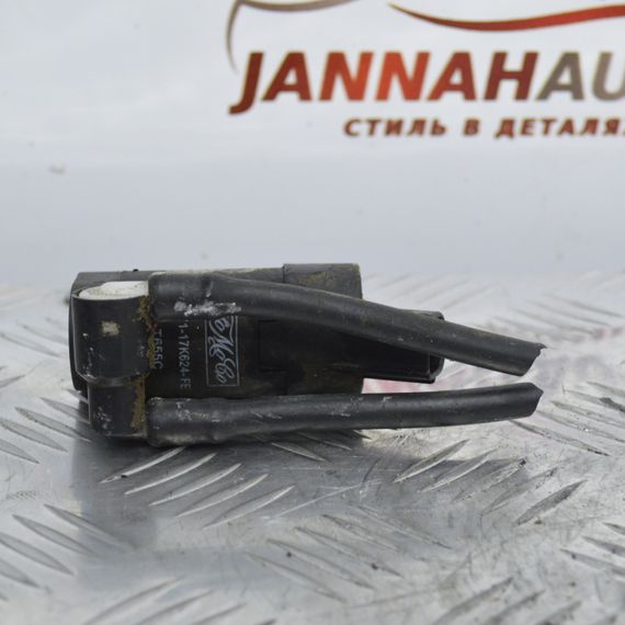 Водяний насос омивача скла Ford Mondeo Mk3 2000-2007 Форд Мондео 3 1S7117K624FE | Зображення 1