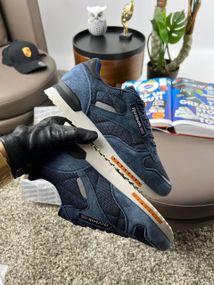 Чоловічі кросівки R-eebok Classic New Navy White