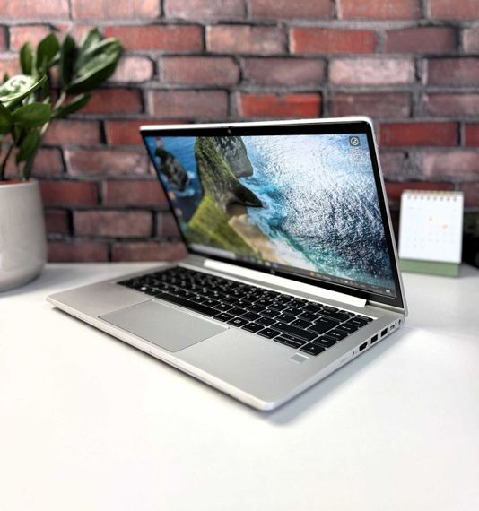Ультрабук HP EliteBook 645 G9 / 14" (1920x1080) IPS / AMD Ryzen 5 Pro 5675U (6 (12) ядер по 2.3 - 4.3 GHz) / 8 GB DDR4 / 256 GB SSD / AMD Radeon RX Vega 7 / WebCam б/у | Зображення 3