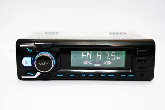 Автомагнітола 3100 Bluetooth+2xUSB+microSD+AUX 4x50W | Зображення 1