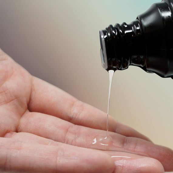 Силиконовая смазка универсальная Pjur Light 2-в-1 для секса и массажа, 250 мл sexstyle | Зображення 3