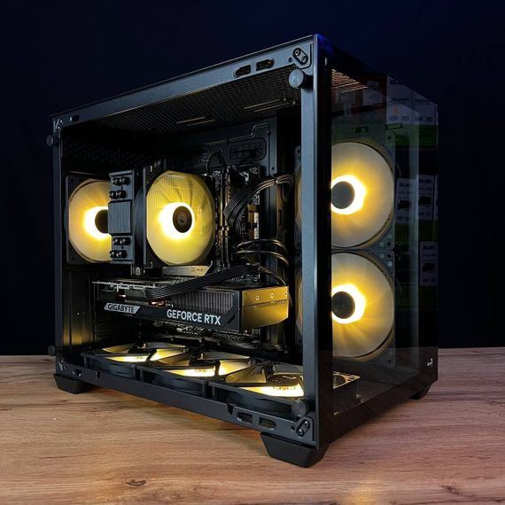 Збірка на замовлення: ігровий ПК AeroCool Dryft Mini Tower / AMD Ryzen 5 7500F (6 (12) ядер по 3,7 - 5,0 ГГц) / 32 ГБ DDR5 / 1000 ГБ SSD M.2 / nVidia GeForce RTX 5070, 12 ГБ GDDR7, 192-bit / 750 Вт | Зображення 1