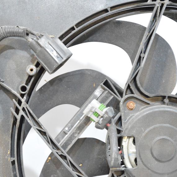 Вентилятор радиатора в сборе Ford Mondeo IV Galaxy II Kuga S-Max 2006-2015 Вентилятор радиатора Форд 6G918C607PE | Зображення 2