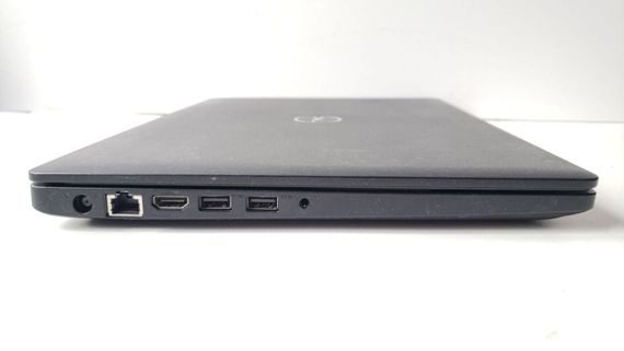 Ультрабук Dell Latitude 3480 / 14" (1920x1080) TN / Intel Core i5-6200U (2 (4) ядра по 2.3 - 2.8 GHz) / 8 GB DDR4 / 256 GB SSD / Intel HD Graphics 520 / WebCam б/в | Зображення 2