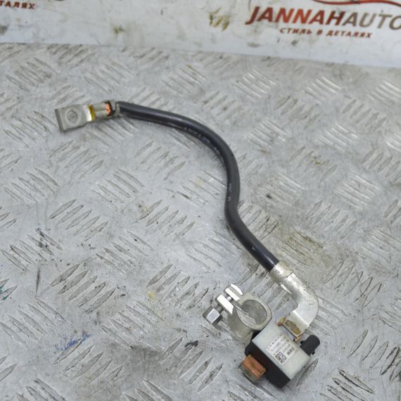 Клема акумулятора мінусова BMW 3 E90 E91 E92 E93 2005-2013 Клема акб мінус БМВ е90 е91 е92 е93 61217616200