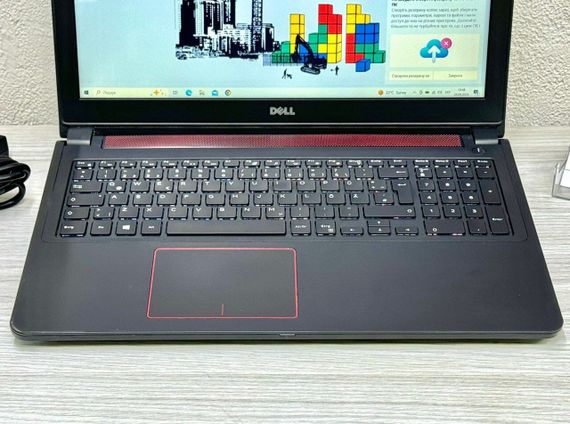 Игровой ноутбук Б-класс Dell Inspiron 15-7559 / 15.6" (1920x1080) TN / Intel Core i7-6700HQ (4 (8) ядра по 2.6 - 3.5 GHz) / 12 GB DDR3 / 256 GB SSD / nVidia GeForce GTX 960M, 4 GB GDDR5, 128-bit / WebCam / Win 10 Pro б/у | Зображення 5