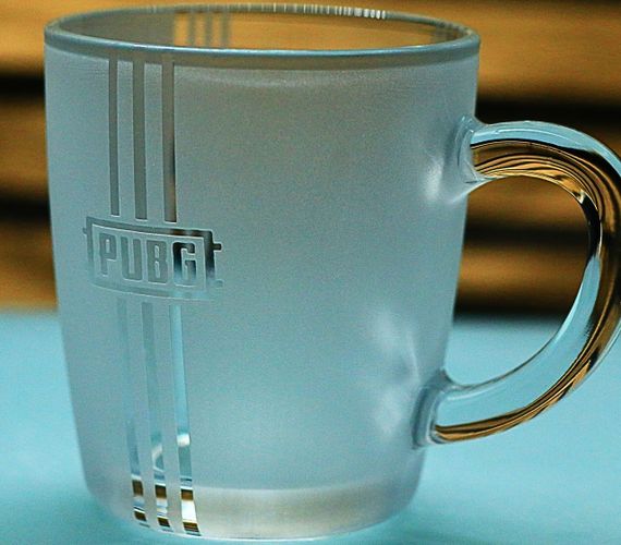 Скляна чашка 350 мл PUBG з гравіюванням подарунок для фаната PUBG ігровий кухоль ПАБГ | Зображення 4