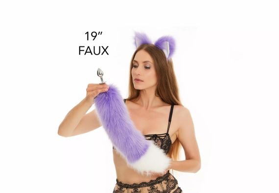 Анальний хутряний хвіст без пробки ,Фіолетовий з білим кінчиком, OKOVA, 50 см. Sex Aura