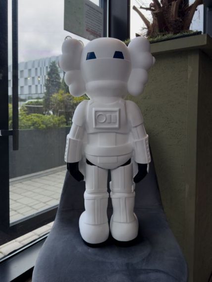 Статуетка Kaws Star Wars Stormtrooper White дизайнерська колекційна фігурка 70 см білий kw009 | Зображення 3