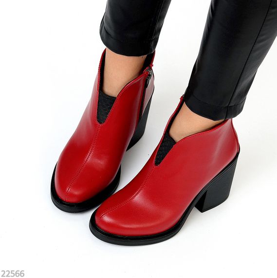 Яркие красные кожаные ботильоны — универсальная элегантность | Зображення 4