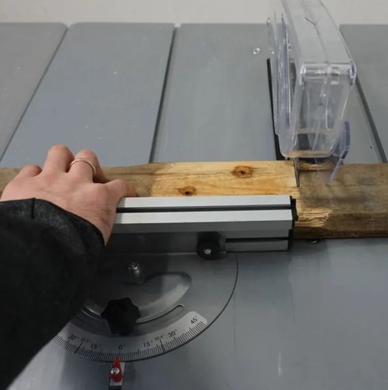 Циркулярна пилка HECHT 8254 | Зображення 8