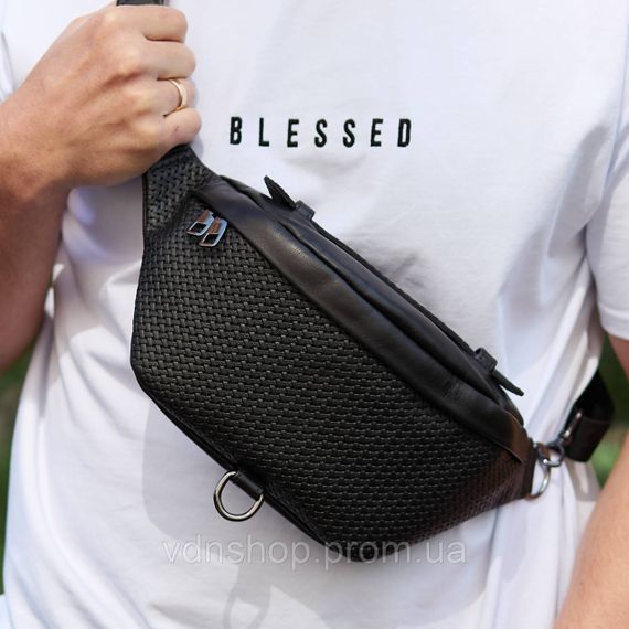 Стильна чоловіча бананка з натуральної гладкої шкіри 22х27х8, рюкзак нагрудний з принтом NM-58744 чорний | Зображення 6