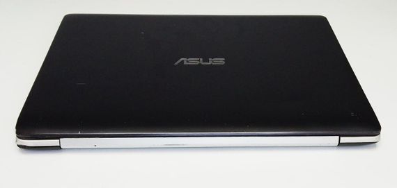 Ультрабук Б-класс Asus Q301L / 13.3" (1366x768) TN Touch / Intel Core i5-4200U (2 (4) ядра по 1.6 - 2.6 GHz) / 12 GB DDR3 / 256 GB SSD / Intel HD Graphics 4400 / WebCam б/у | Зображення 2