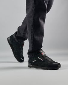 Чоловічі кросівки R-eebo-k Classic M All Black , В'єтнам 46 29.5 см