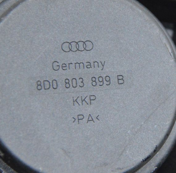 Болт кріплення запасного колеса Audi A4 B5 1997-2000 Тримач запаски Ауді а4 б5 8D0803899B | Зображення 2